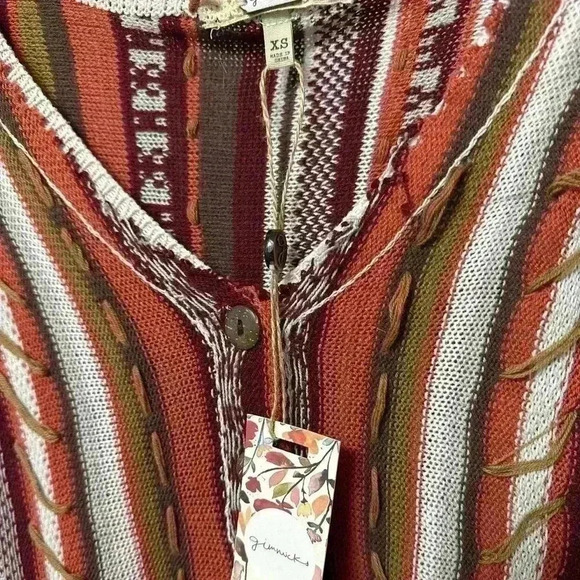 NWT gimmicks by BKE southwestern fall v-neck sweater Size XS - Picture 2 of 5